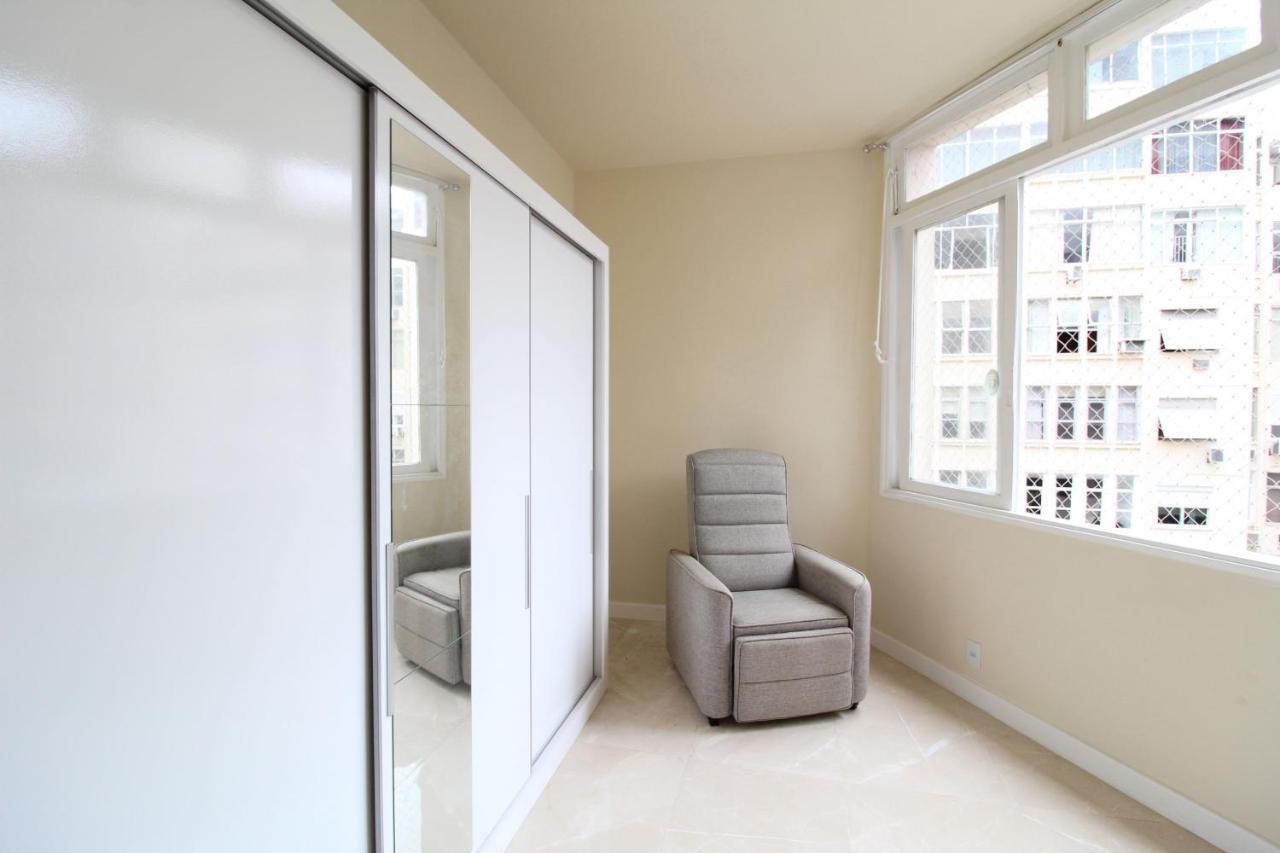 Apartamento Pineapples Sf704 - Pet Friendly Com 4 Quartos E Até 8 Pessoas Em Copacabana *